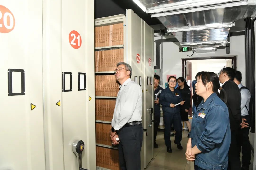 中國鋼鐵工業(yè)協(xié)會(huì)蘇長永一行到陜鋼集團(tuán)專題調(diào)研檔案工作